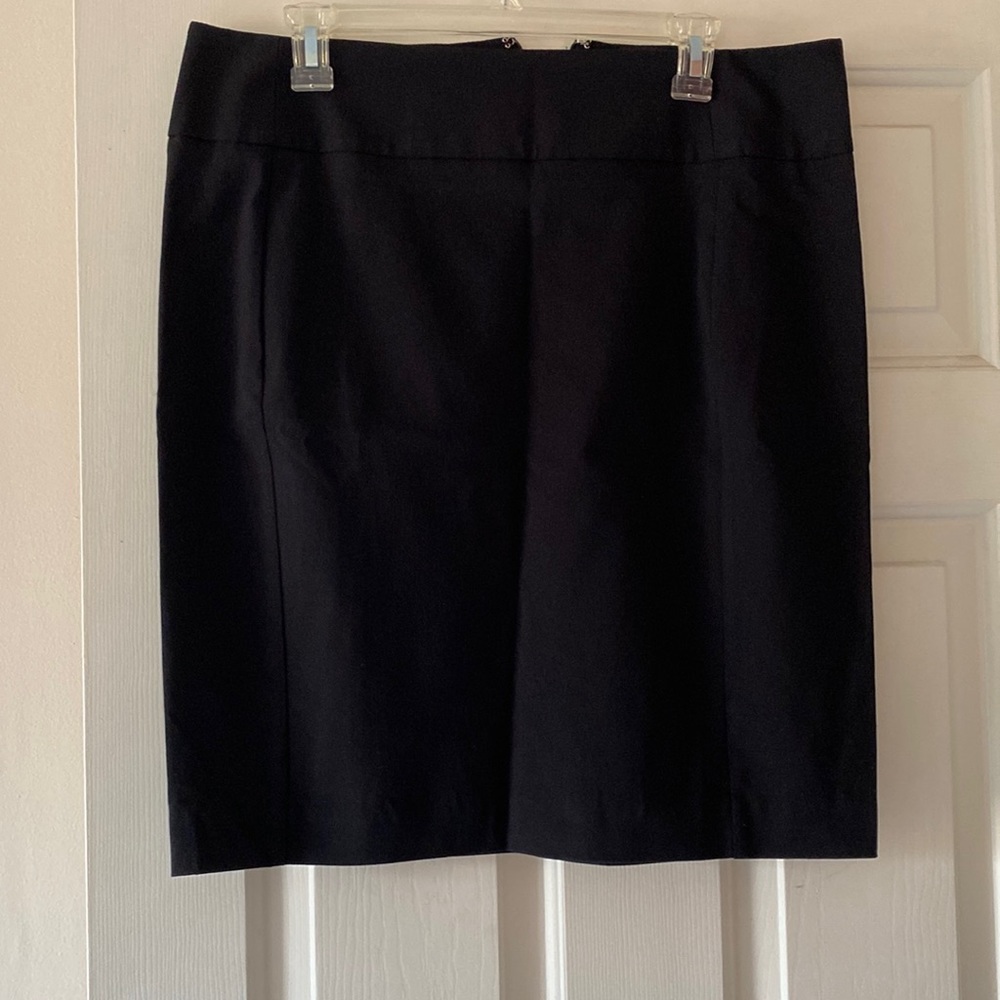 New never been wore size 12 black in color